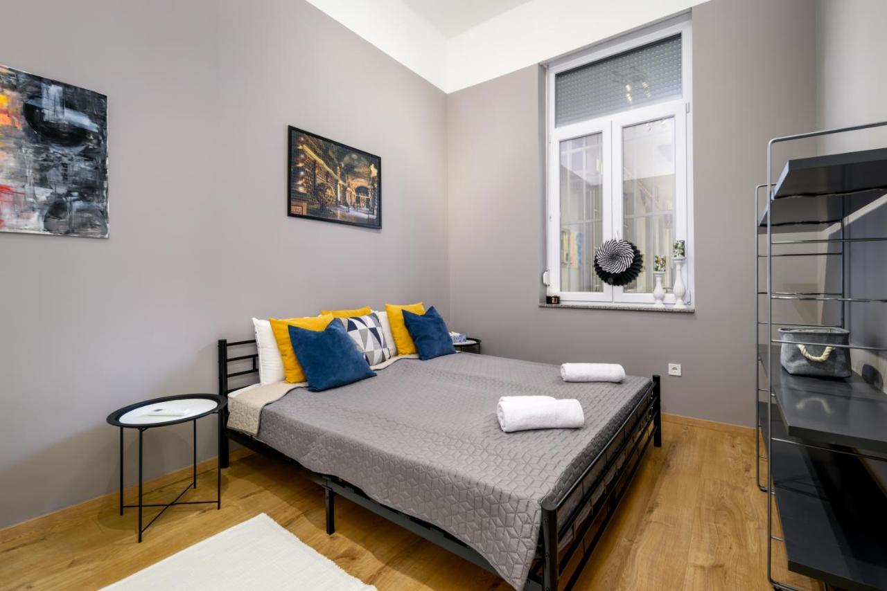 Ja18 Downtown Pearl - 2 Bedroom Apartment Budapest Exterior foto